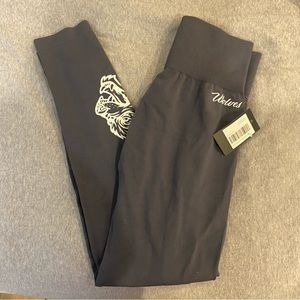 SHE BIG WOLF HEAD “EVERSON SEAMLESS”